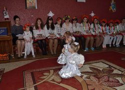 В Україні з краю в край ходить Святий Миколай…